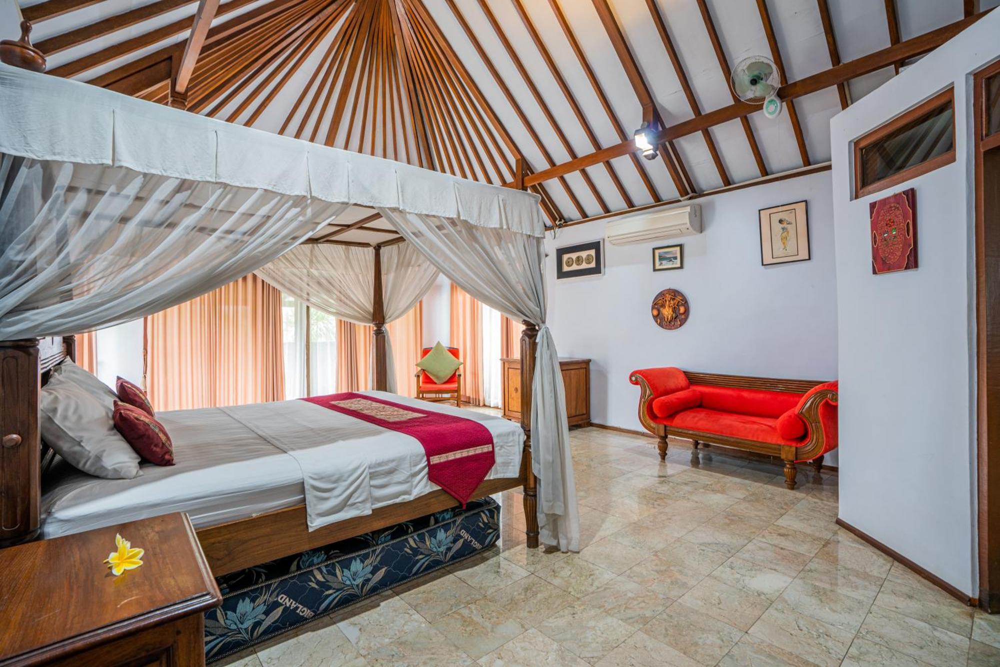 Nipper - Spacious 5br In Villa Canggu