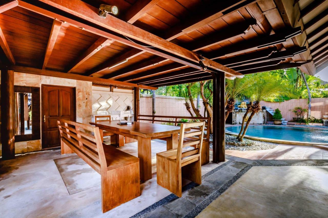 Villa Nipper - Spacious 5br In Canggu